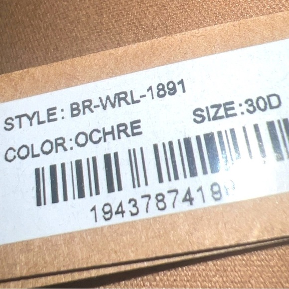 SKIMS WIRELESS PUSH UP PLUNGE BRA | STYLE: BR-WRL-1891 | COLOR:OCHRE | NEW/NWT! - Picture 10 of 10